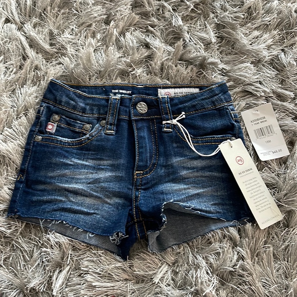 Brand New Super cute, Distressed AG Baby Short!!